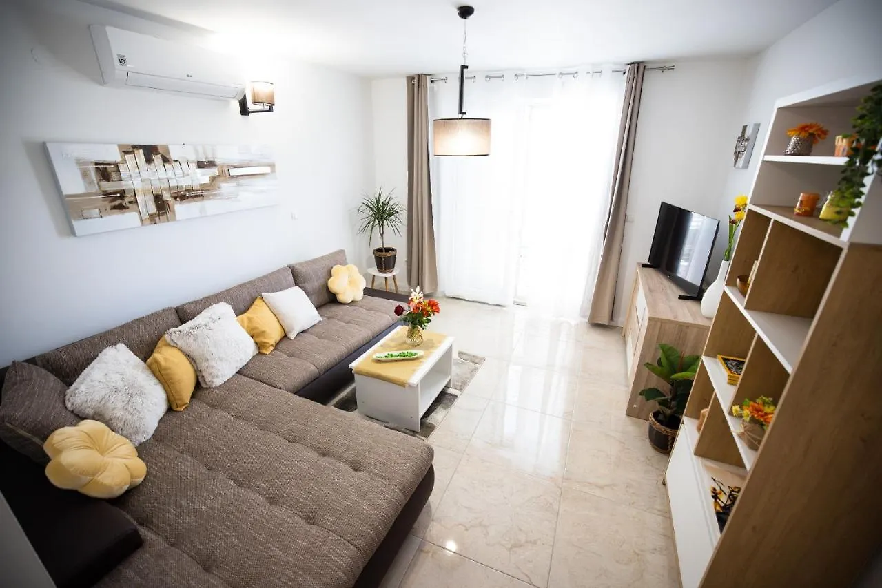 Apartmani Lelu Pridraga Croatia