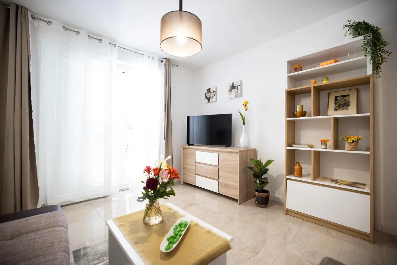 Apartment Apartmani Lelu Pridraga Croatia