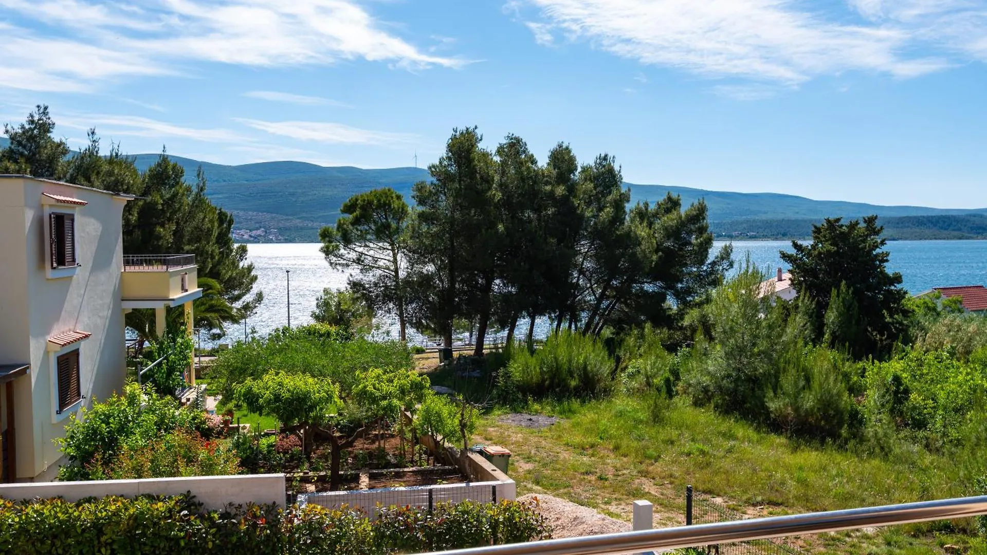 Apartmani Lelu Pridraga